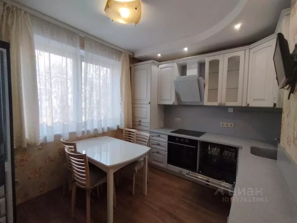 3-к кв. Москва Керченская ул., 8 (95.0 м) - Фото 1