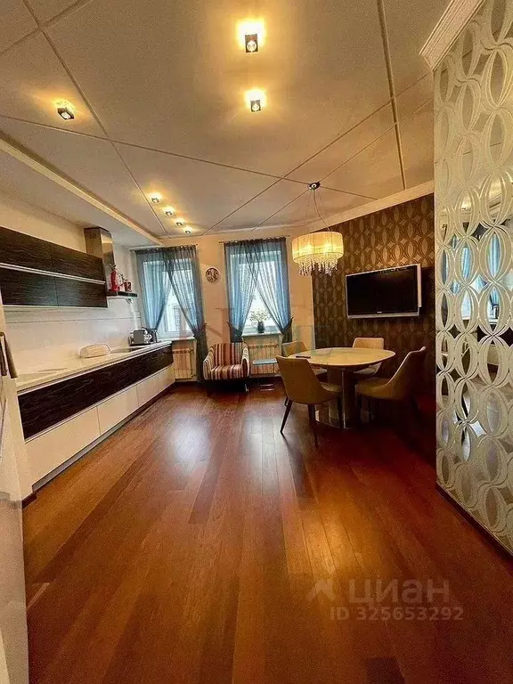 3-к кв. Новосибирская область, Новосибирск ул. Кирова, 44/2 (107.0 м) - Фото 2