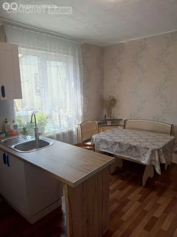 3-комнатная квартира: Омск, Граничная улица, 23 (56.3 м) - Фото 1