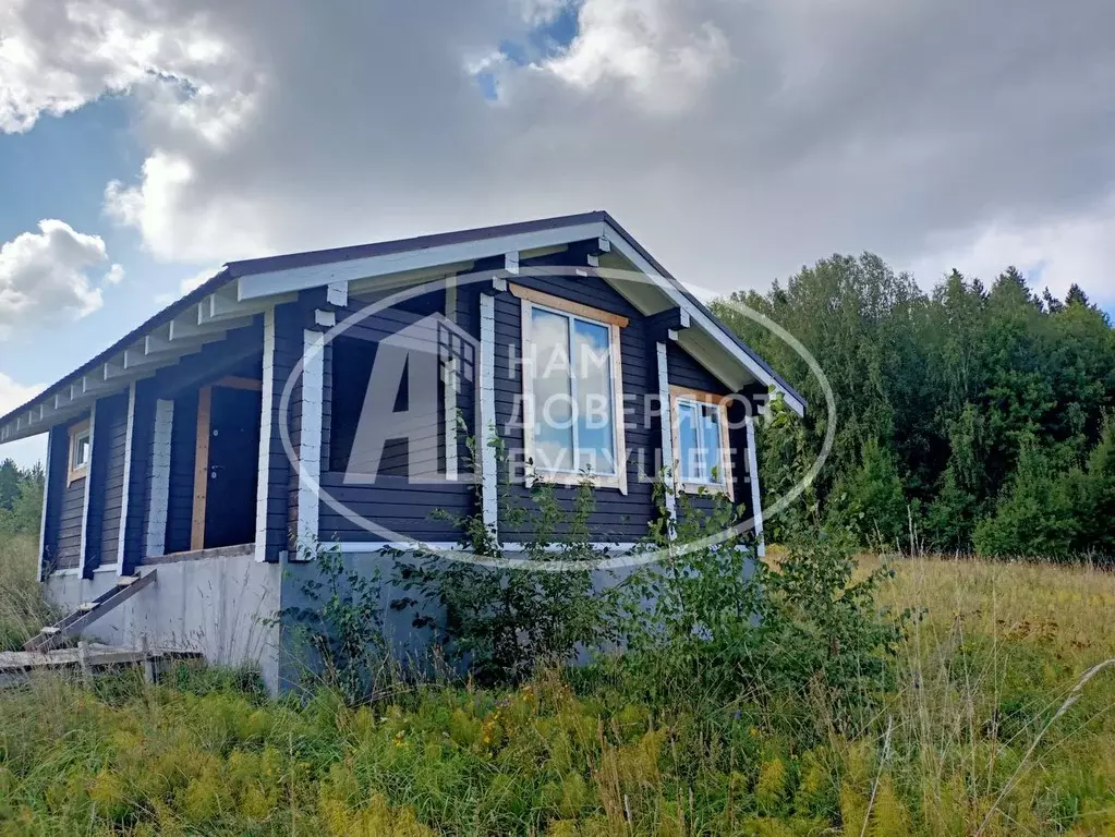 Дом в Пермский край, Нытвенский городской округ, д. Конино ул. ... - Фото 1