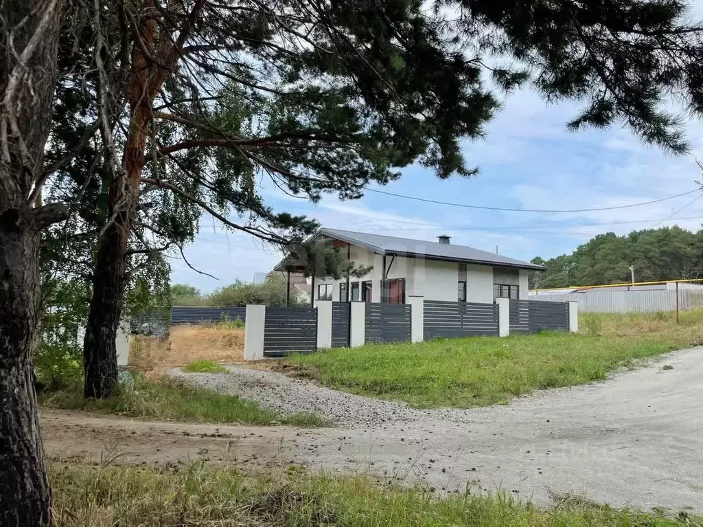 Дом в Челябинская область, Южноуральск Лесная ул., 50 (76 м) - Фото 1