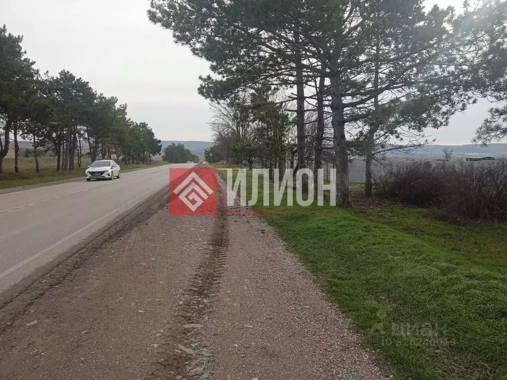 Участок в Крым, Бахчисарайский район, Куйбышевское с/пос, с. Танковое ... - Фото 2