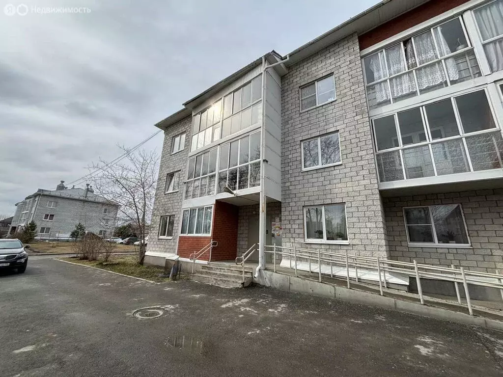 1-комнатная квартира: Полевской, улица Степана Разина, 61А (42 м) - Фото 1