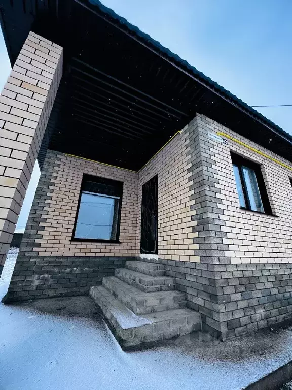 Дом в Алтайский край, Барнаул городской округ, пос. Центральный ул. ... - Фото 0