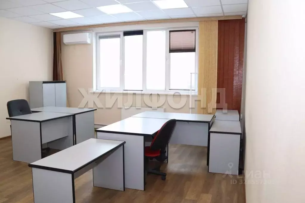 Помещение свободного назначения в Новосибирская область, Новосибирск ... - Фото 1