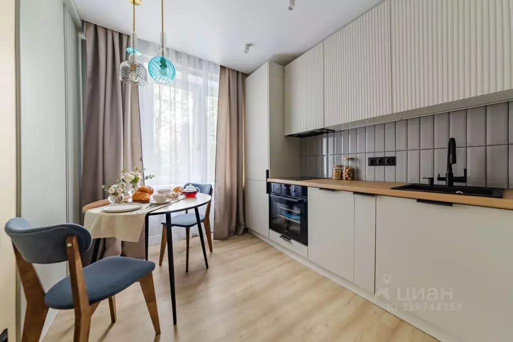 2-к кв. Санкт-Петербург ул. Подвойского, 31к1 (46.1 м) - Фото 0