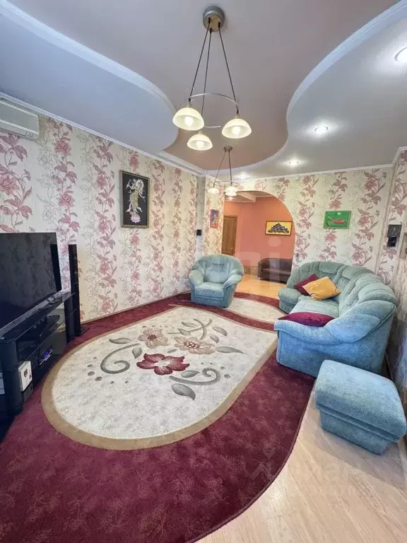 3-к кв. Кемеровская область, Новокузнецк просп. Металлургов, 14 (80.1 ... - Фото 1