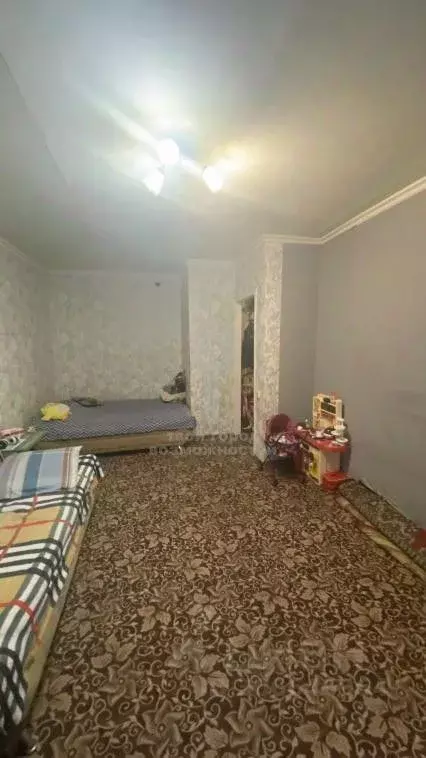 1-к кв. Омская область, Омск Хлебная ул., 17 (28.0 м) - Фото 0