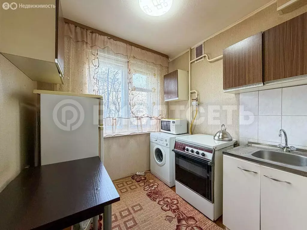 1-комнатная квартира: Мурманск, улица Алексея Хлобыстова, 17 (30.2 м) - Фото 2