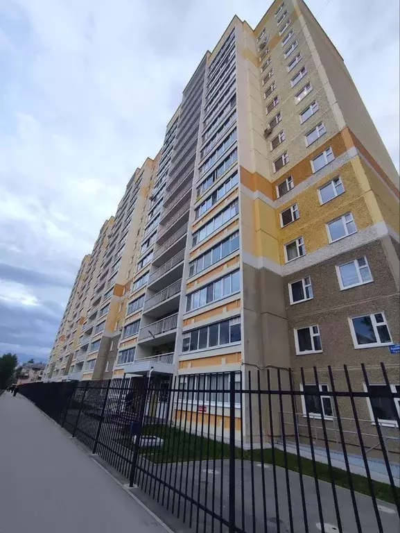 Продаётся 3-к квартира, 90.8 м - Фото 0