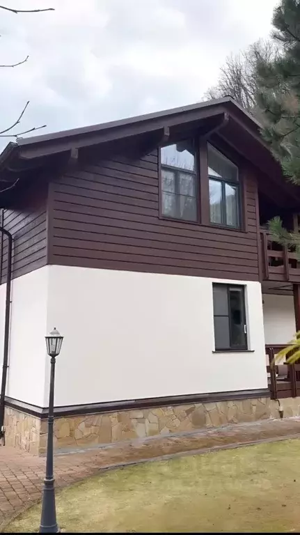 Дом в Краснодарский край, Сочи городской округ, Красная Поляна пгт ул. ... - Фото 0