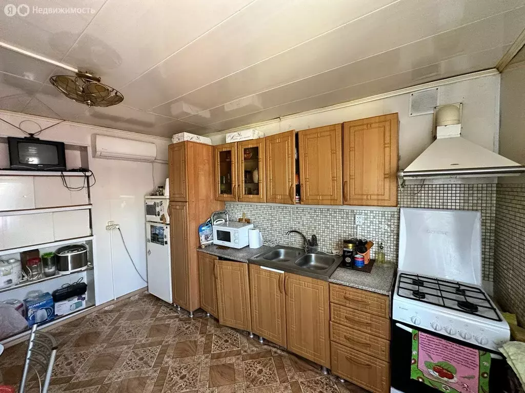 Дом в Наримановский район, посёлок Мирный, Высокая улица, 7 (88.6 м) - Фото 0