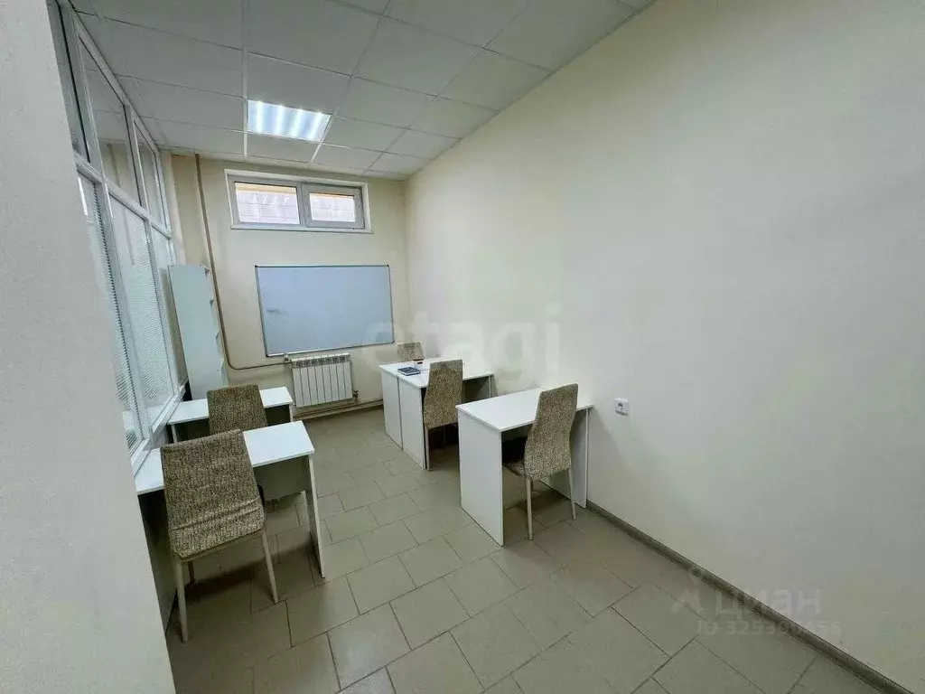 Офис в Саха (Якутия), Якутск 203-й мкр, 26 (50 м) - Фото 1