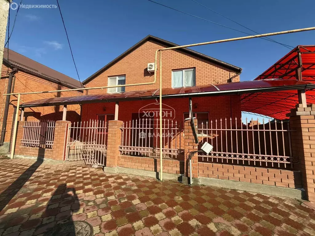 Дом в Элиста, улица Титова, 48 (187 м) - Фото 1