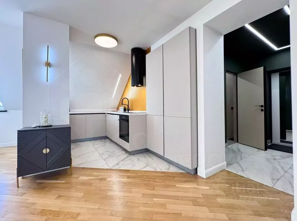 3-к кв. Иркутская область, Иркутск ул. Франк-Каменецкого, 8 (86.1 м) - Фото 2