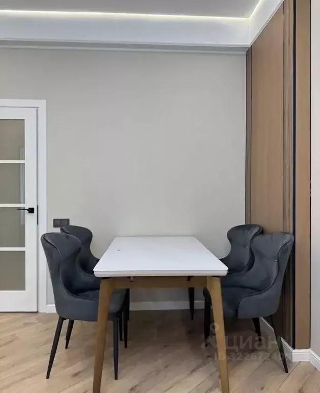 2-к кв. Татарстан, Казань ул. Братьев Касимовых, 35 (55.0 м) - Фото 1