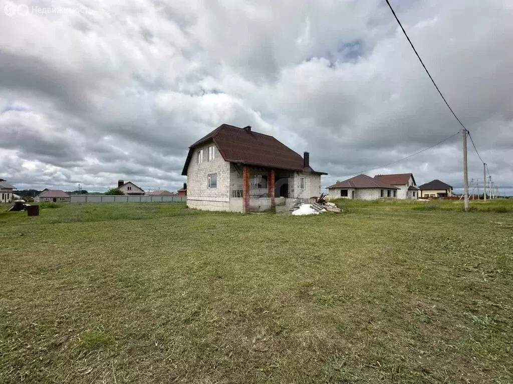 Дом в село Стрелецкое, микрорайон Стрелецкое-72, Рабочая улица (108 м) - Фото 0