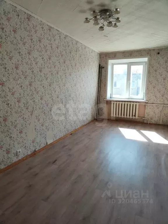 3-к кв. Курганская область, Шадринск ул. Степана Разина, 48 (58.4 м) - Фото 1