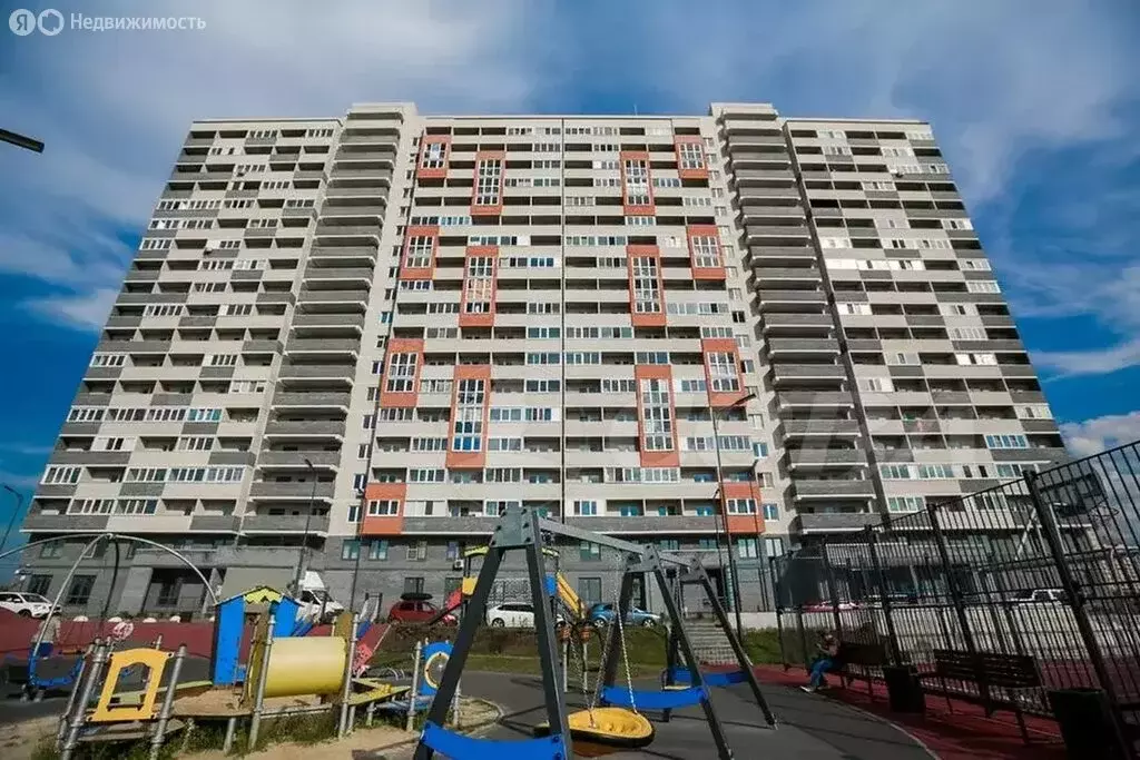 Квартира-студия: Тюмень, улица Тимофея Чаркова, 28 (21.3 м) - Фото 1