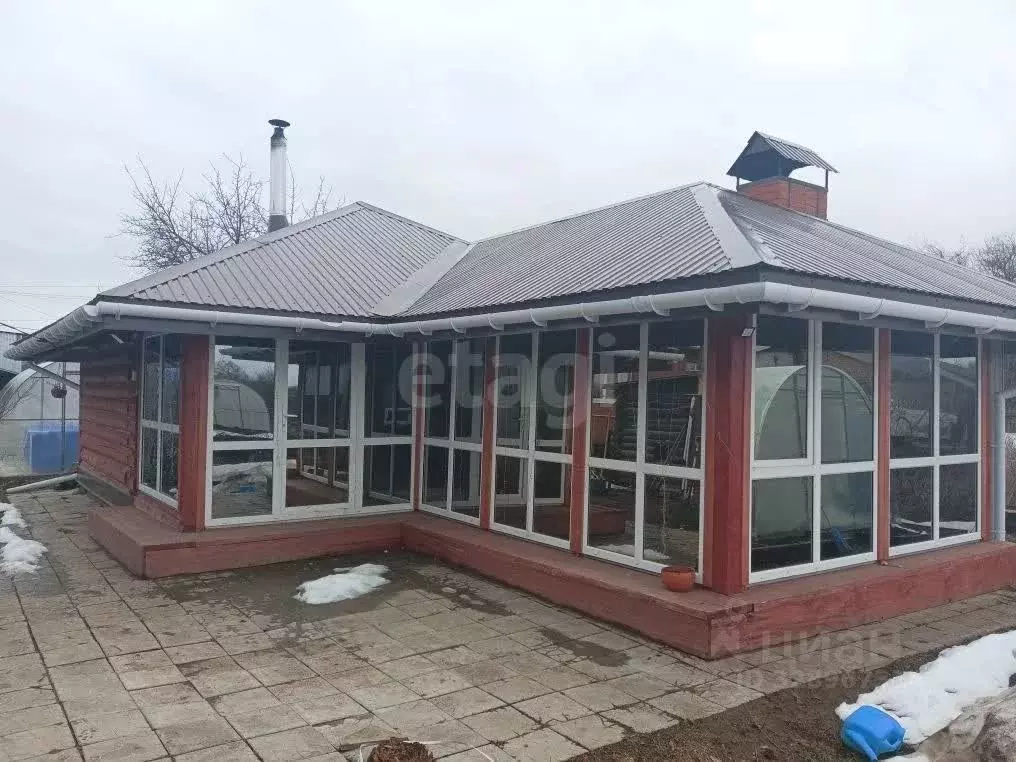 Дом в Удмуртия, Алнашский район, с. Алнаши Красноармейская ул., 3 (90 ... - Фото 1