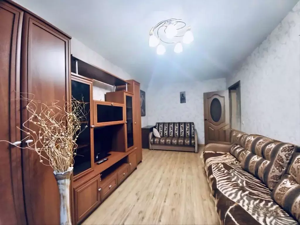 2-к кв. Московская область, Сергиев Посад Озерная ул., 11 (46.9 м) - Фото 1