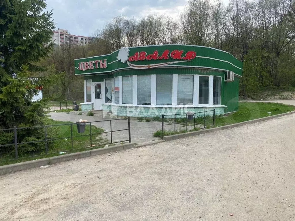 Продам торговое помещение, 65 м - Фото 0