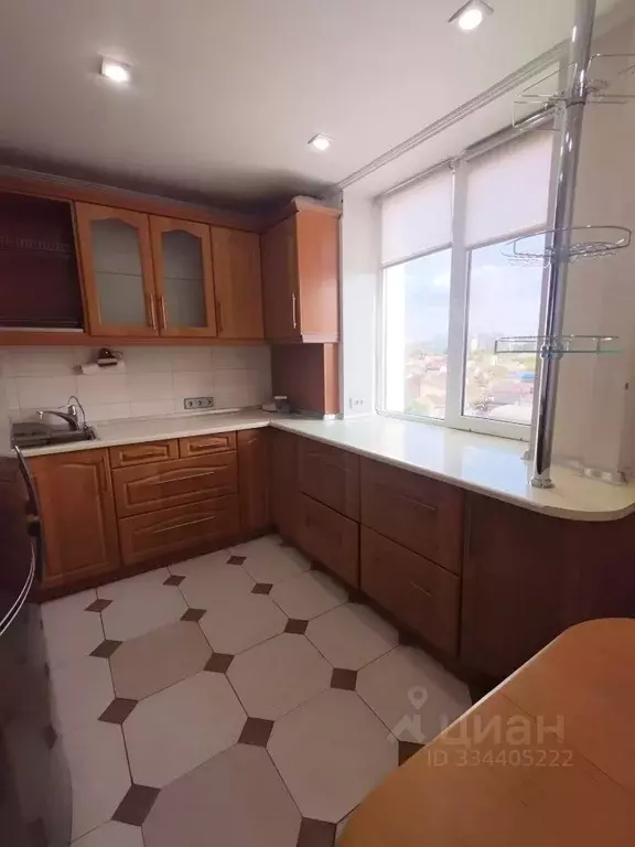 3-к кв. Крым, Симферополь ул. Залесская, 18 (70.0 м) - Фото 2