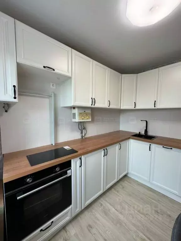 3-к кв. Татарстан, Казань ул. Академика Губкина, 48 (53.0 м) - Фото 0
