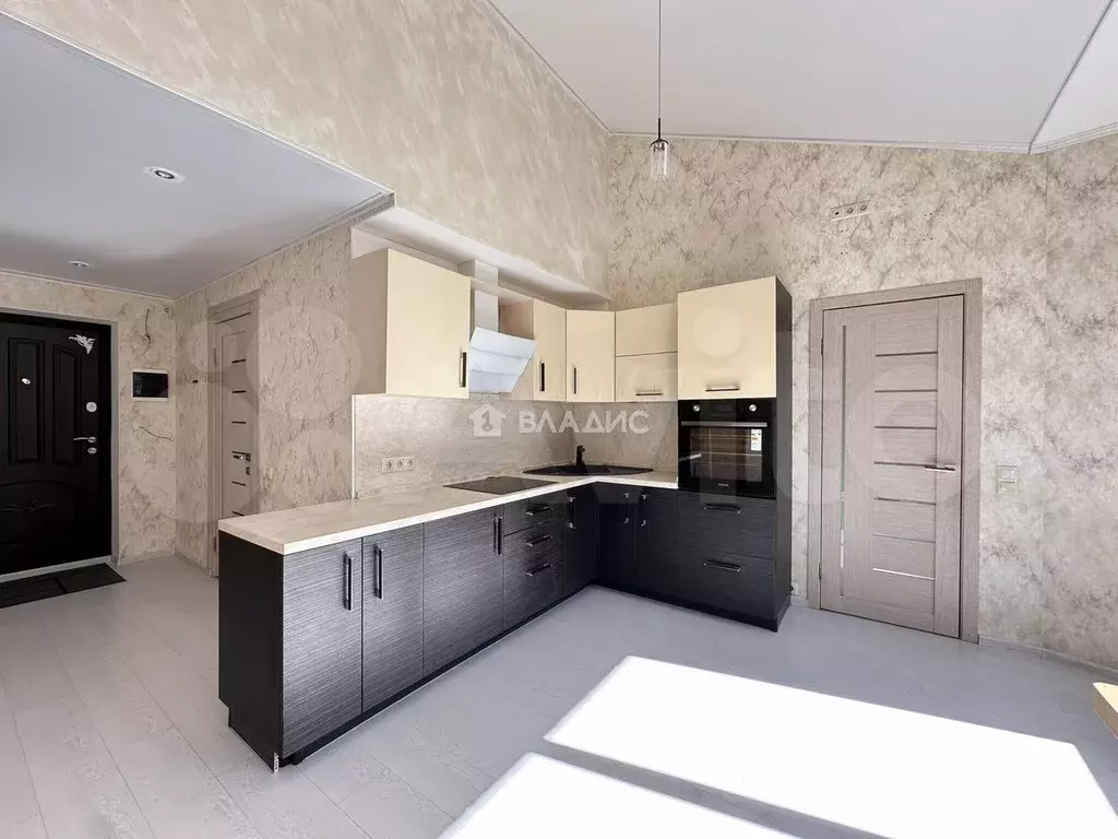 2-к. квартира, 80 м, 4/4 эт. - Фото 0