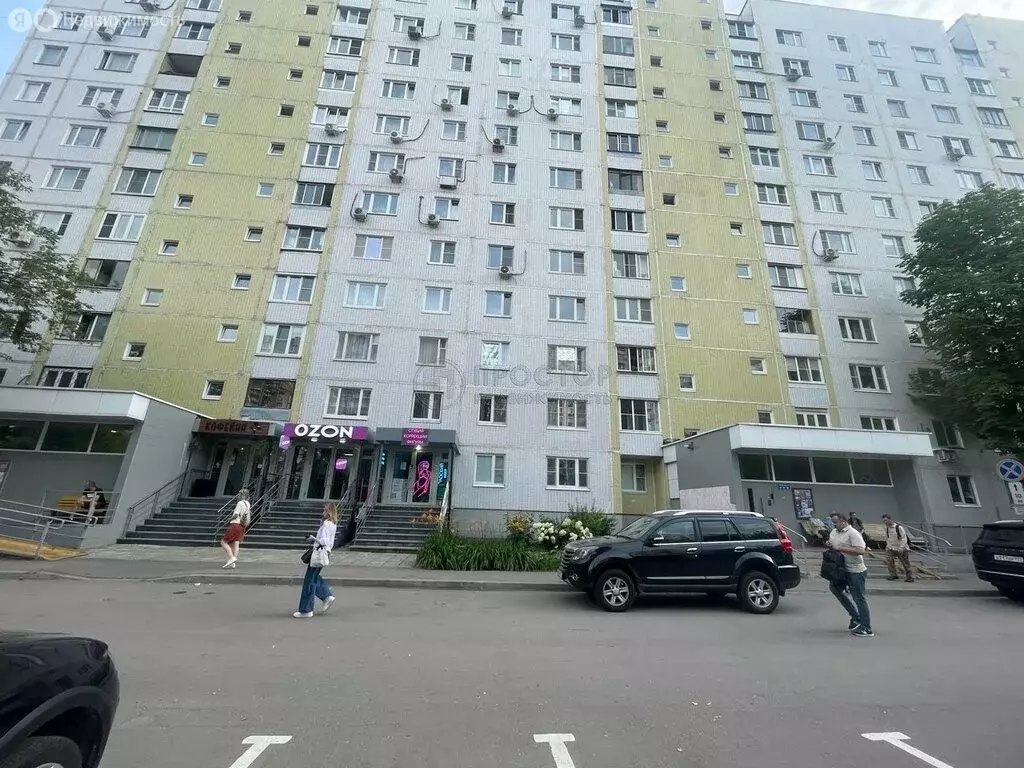 3-комнатная квартира: Москва, улица Декабристов, 22 (61.8 м) - Фото 1