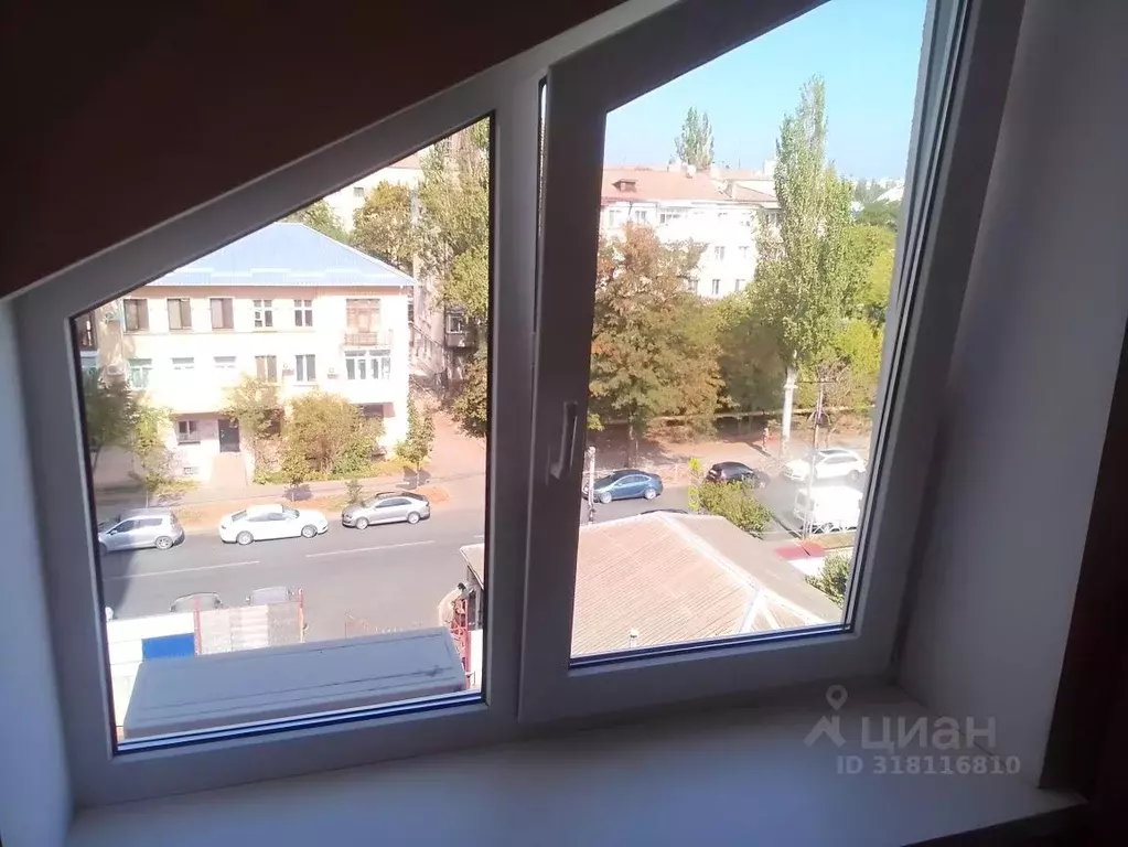 Офис в Крым, Симферополь ул. Шполянской, 15А (20 м) - Фото 0