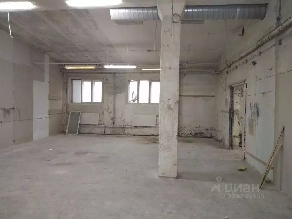 Помещение свободного назначения в Санкт-Петербург ул. Коммуны, 67П ... - Фото 1