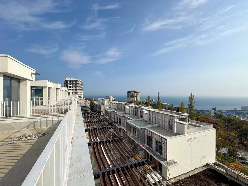 Свободной планировки кв. Крым, Ялта ул. Халтурина, 43 (91.0 м) - Фото 1