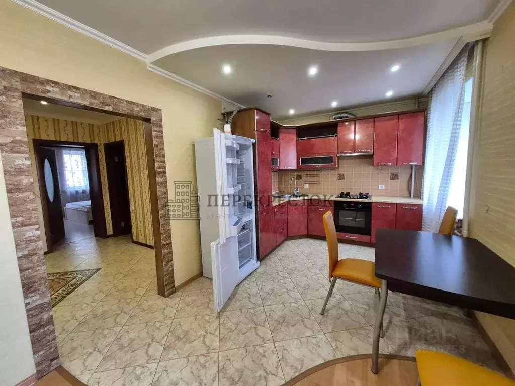 2-к кв. Калужская область, Калуга ул. Академика Королева, 22 (75.0 м) - Фото 2