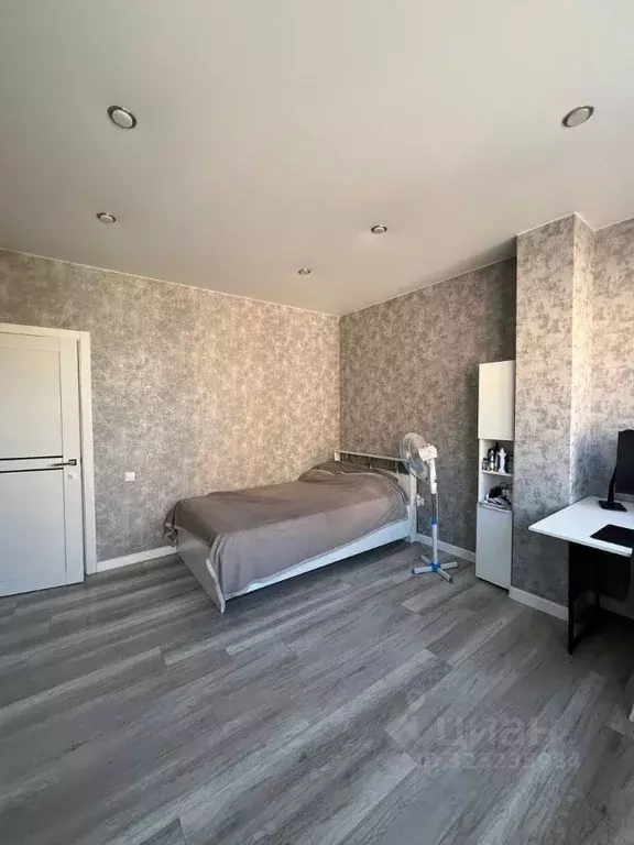 2-к кв. Адыгея, Тахтамукайский район, Яблоновский пгт ул. Тургеневское ... - Фото 2