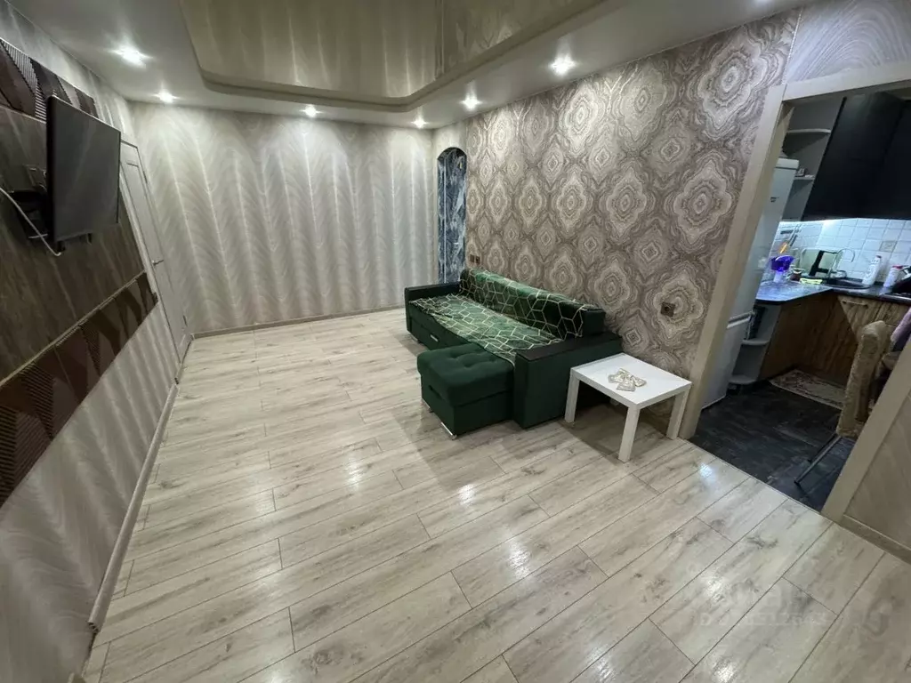 2-к кв. Татарстан, Казань ул. Химиков, 43 (45.8 м) - Фото 2