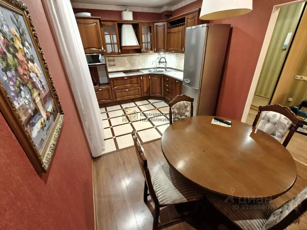 3-к кв. Башкортостан, Уфа ул. Софьи Перовской (78.8 м) - Фото 2