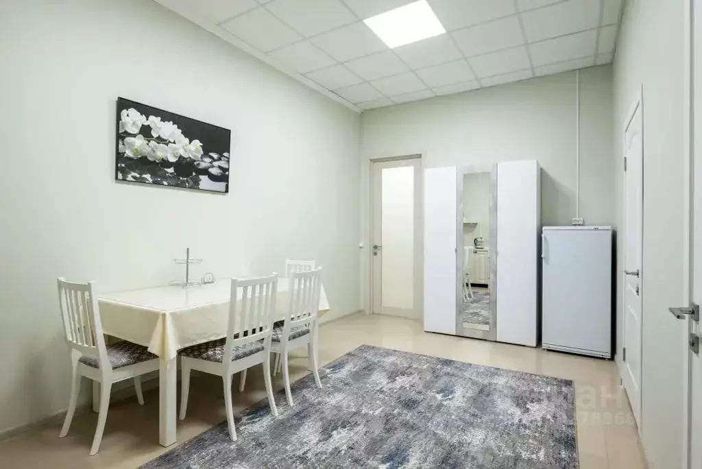 2-к кв. Татарстан, Казань ул. Туры, 11А (50.0 м) - Фото 0