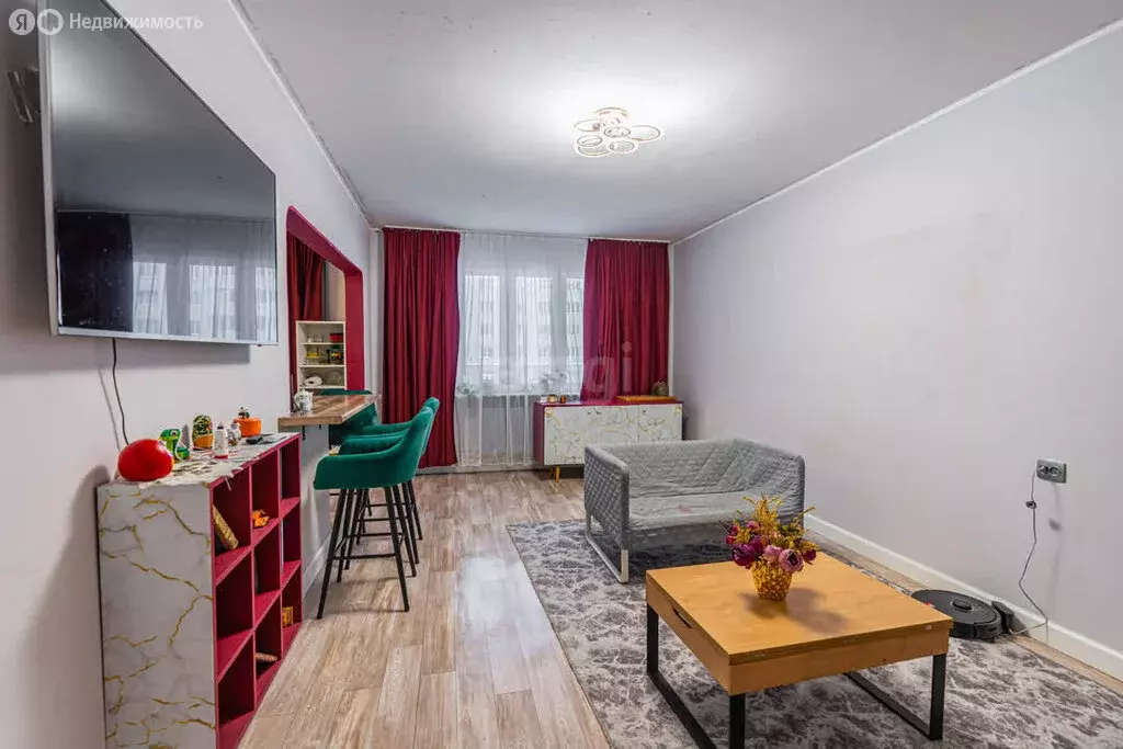 4-комнатная квартира: Санкт-Петербург, Богатырский проспект, 52 (108.6 ... - Фото 1