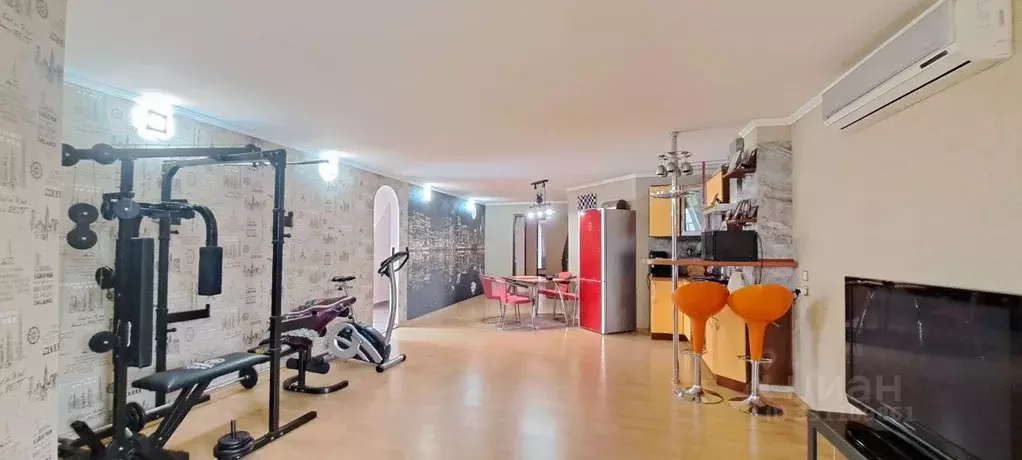 3-к кв. Курская область, Курск ул. Александра Невского, 8А (90.0 м) - Фото 2