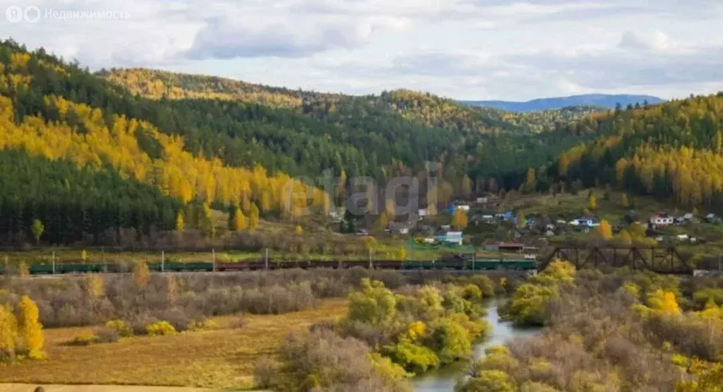 Дом в Челябинская область, Саткинский муниципальный округ, рабочий ... - Фото 2
