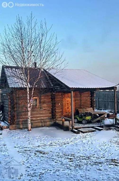 Дом в село Калинино, Абрикосовая улица, 52 (120 м) - Фото 1