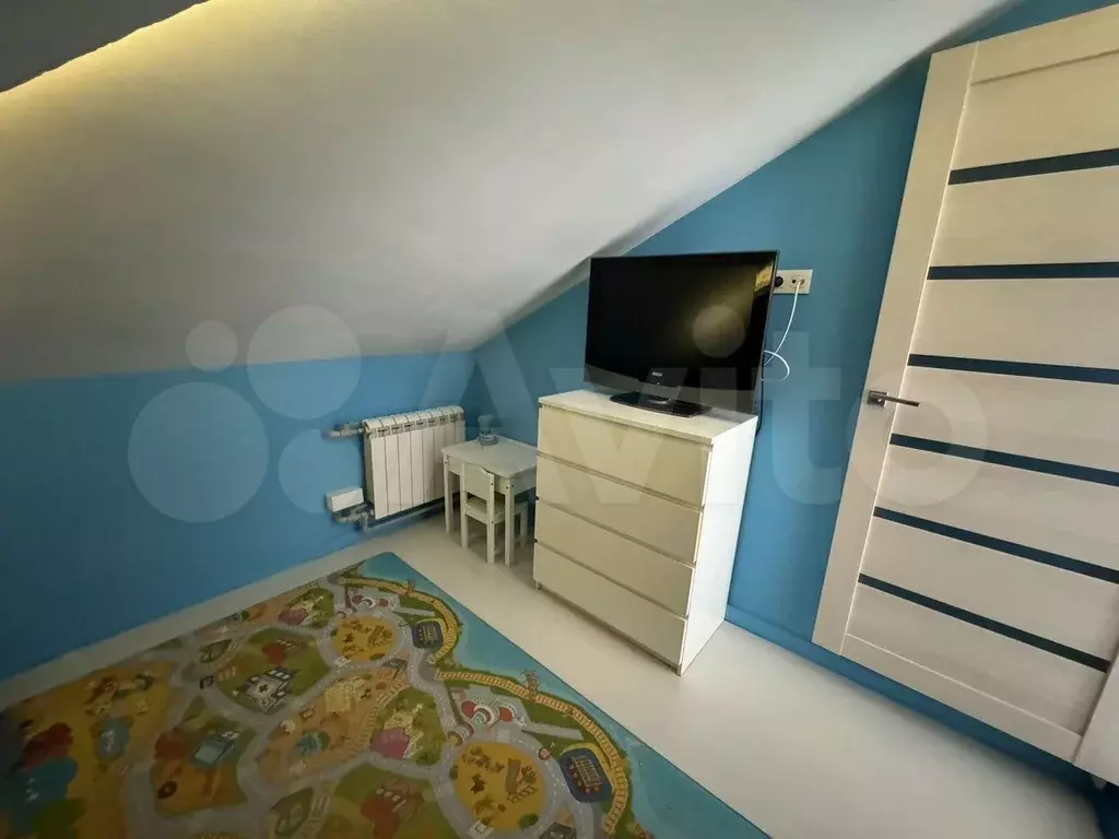 Комната 10 м в 2-к., 5/5 эт. - Фото 0