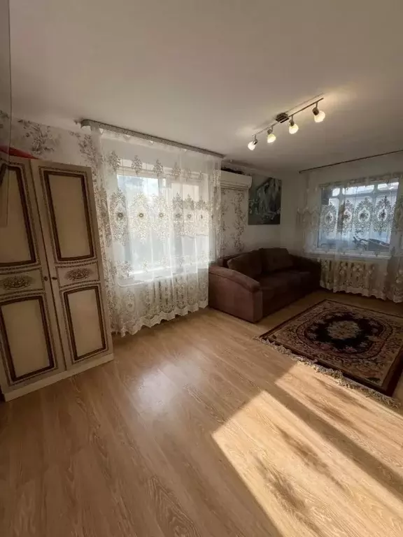 3-к кв. Краснодарский край, Краснодар Тепличная ул., 46 (61.8 м) - Фото 2