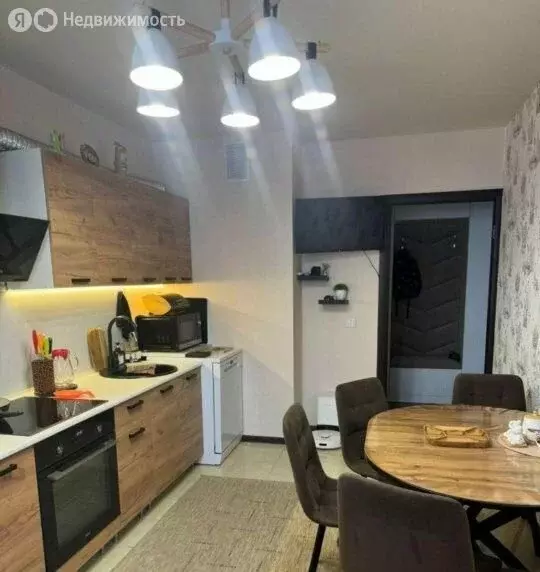 2-комнатная квартира: Ростов-на-Дону, улица Дмитрия Петрова, 8 (55 м) - Фото 1