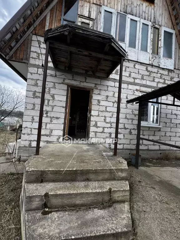Дом в Орловская область, Орловский район, д. Снецкая Лука ул. Райская, ... - Фото 1