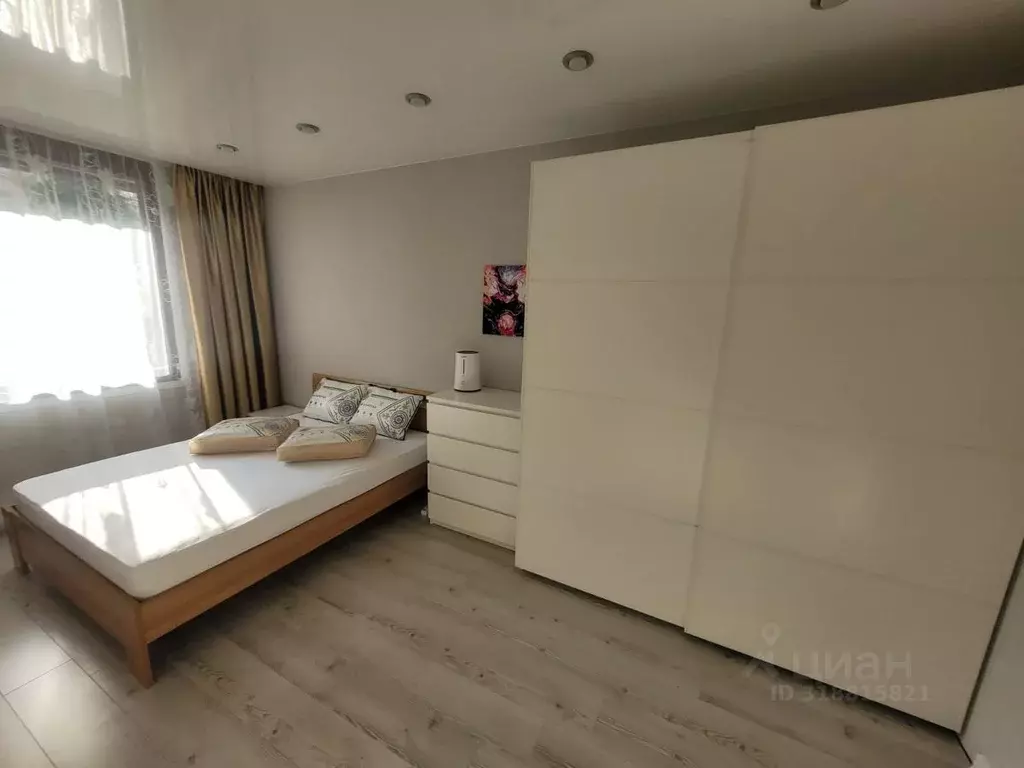 2-к кв. Санкт-Петербург ул. Летчика Пилютова, 44к1 (66.2 м) - Фото 0
