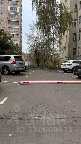 Гараж в Москва Большая Почтовая ул., 7С1 (13 м) - Фото 1