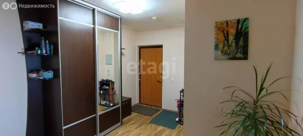 2-комнатная квартира: Екатеринбург, улица Грибоедова, 19А (67 м) - Фото 1