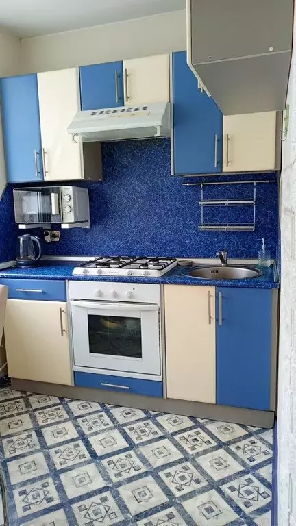 3-к кв. Санкт-Петербург, Санкт-Петербург, Колпино ул. ... - Фото 2